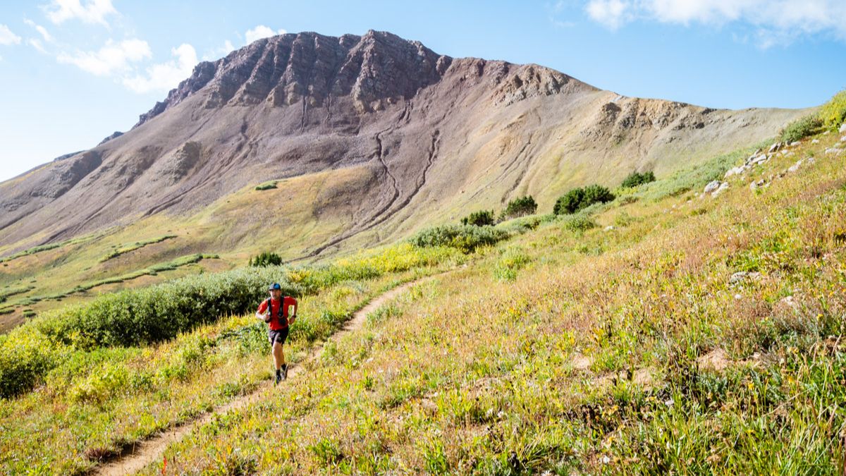 Grand Traverse runner in the Elk Mountains near Crested Butte